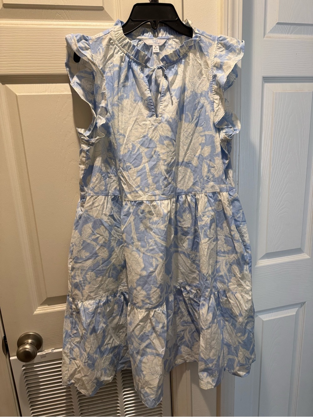 Time and Tru Blue and White Floral Ruffle Sleeve Tiered Dress